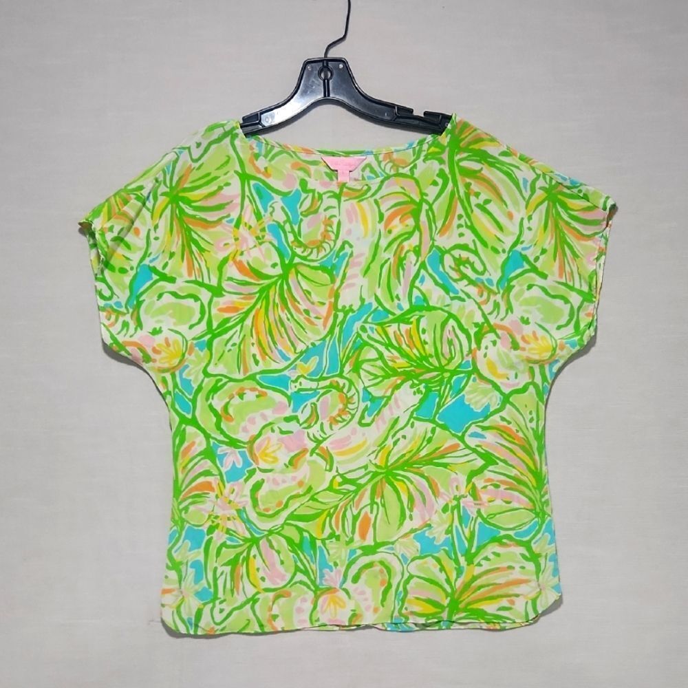 Lilly Pulitzer Elephant Ears  Tropical SILK Blouse